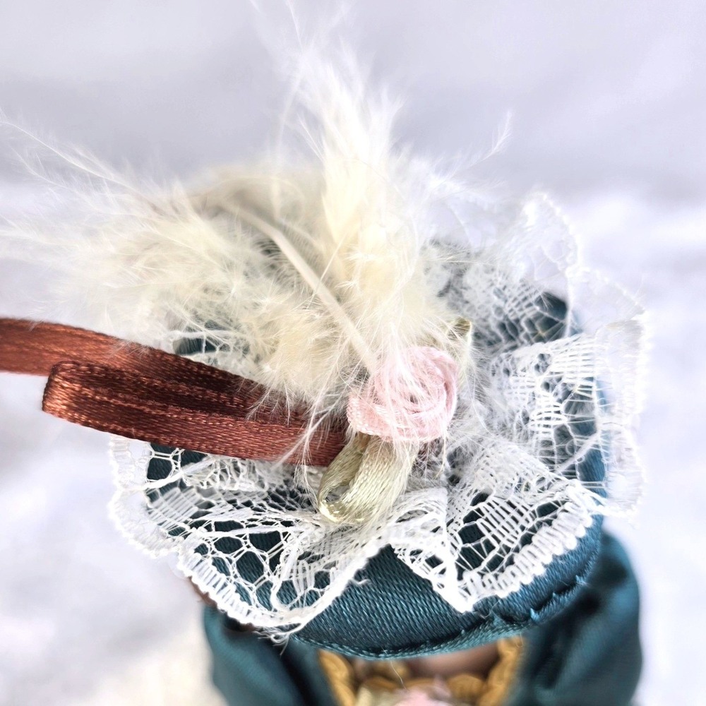 1:12 Dollhouse Victorian Lady Porcelain Doll Miniature Dressed Woman 6" Figure - Picture 3 of 11